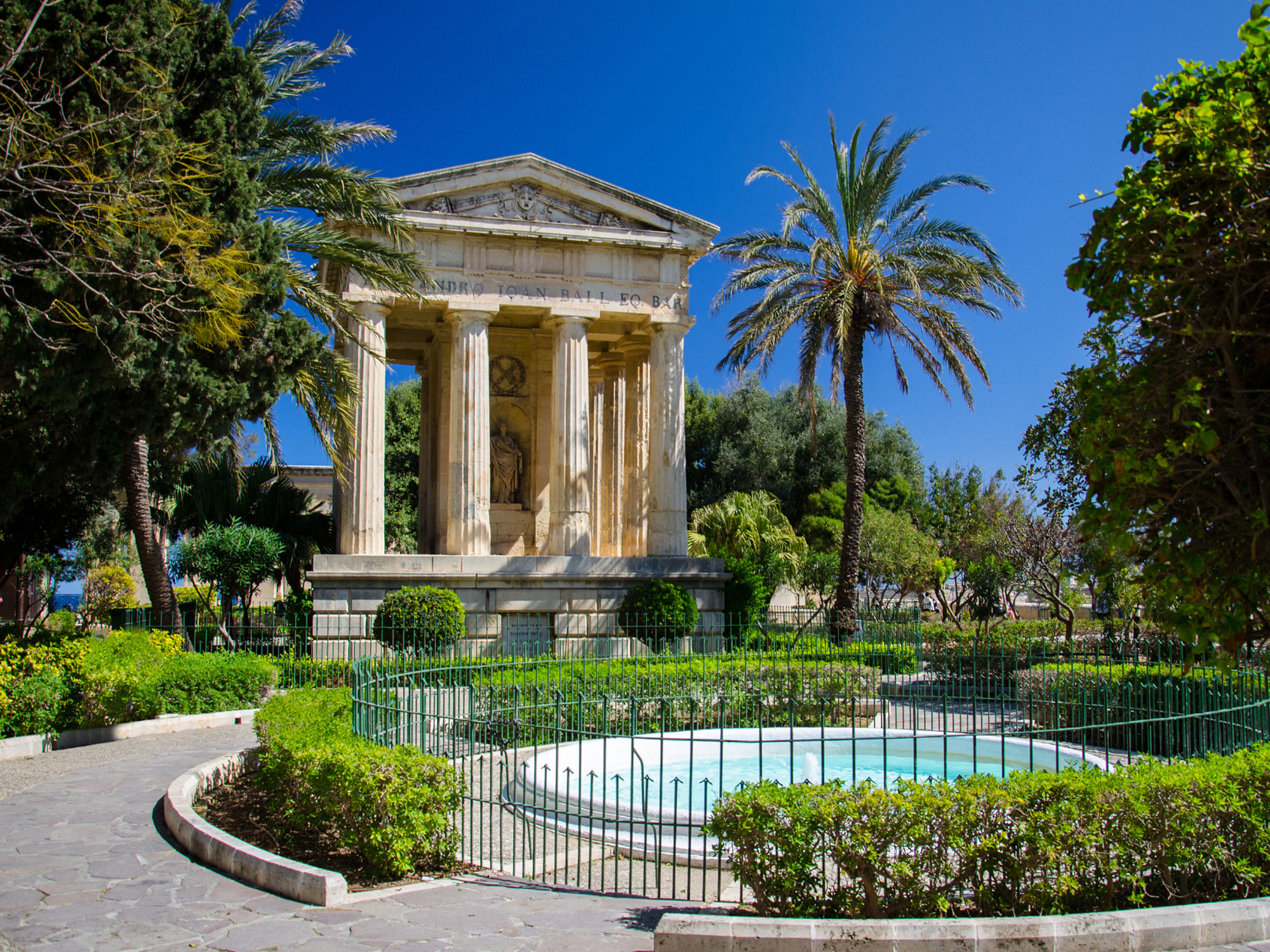 10 Things to do in Malta - The Phoenicia Malta