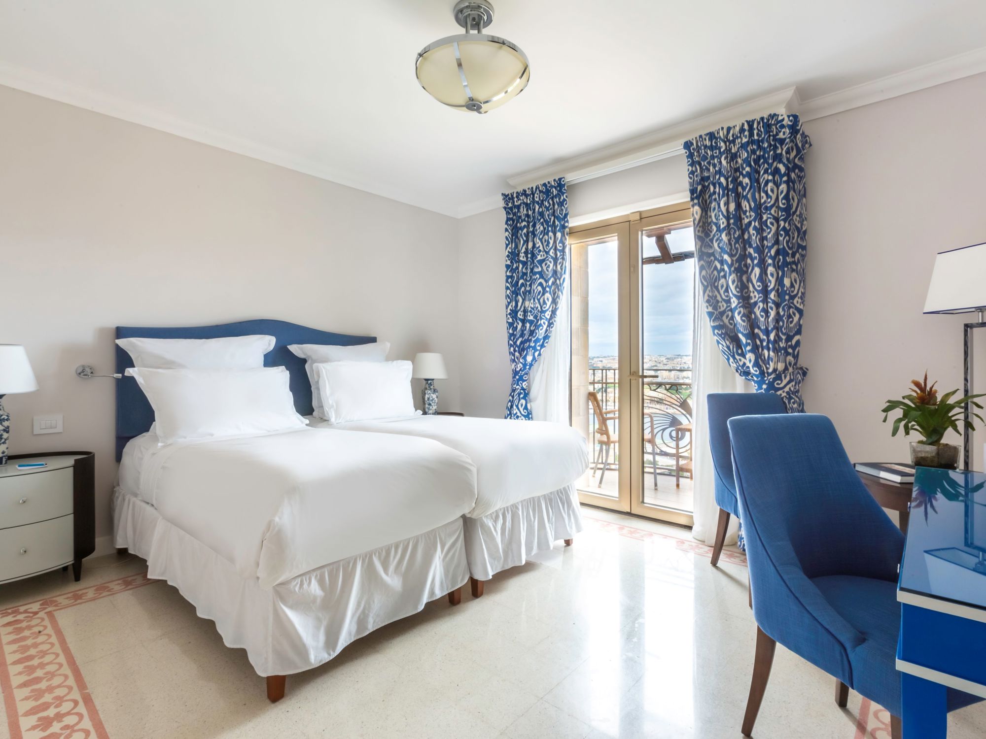 Phoenicia Malta Deluxe Harbour View