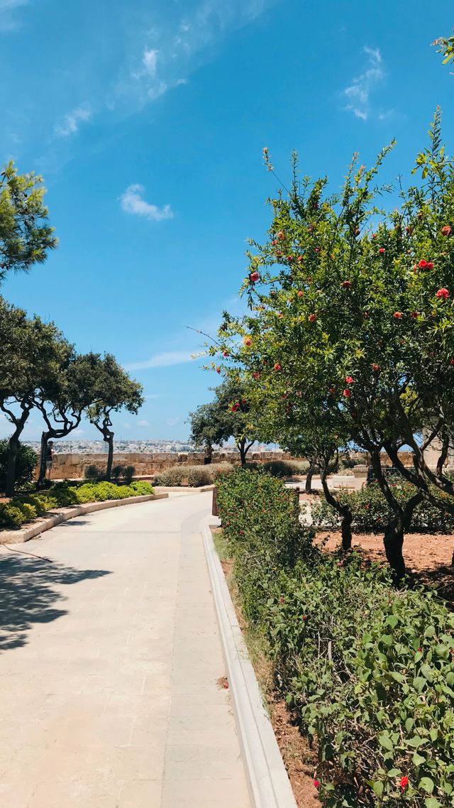 Lower Barrakka Gardens