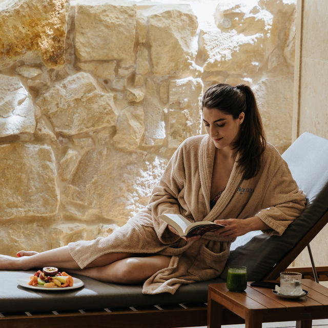 phoenicia spa and wellness