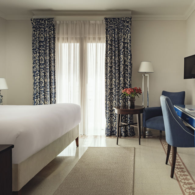 Deluxe Harbour View with Balcony at The Phoenicia Malta