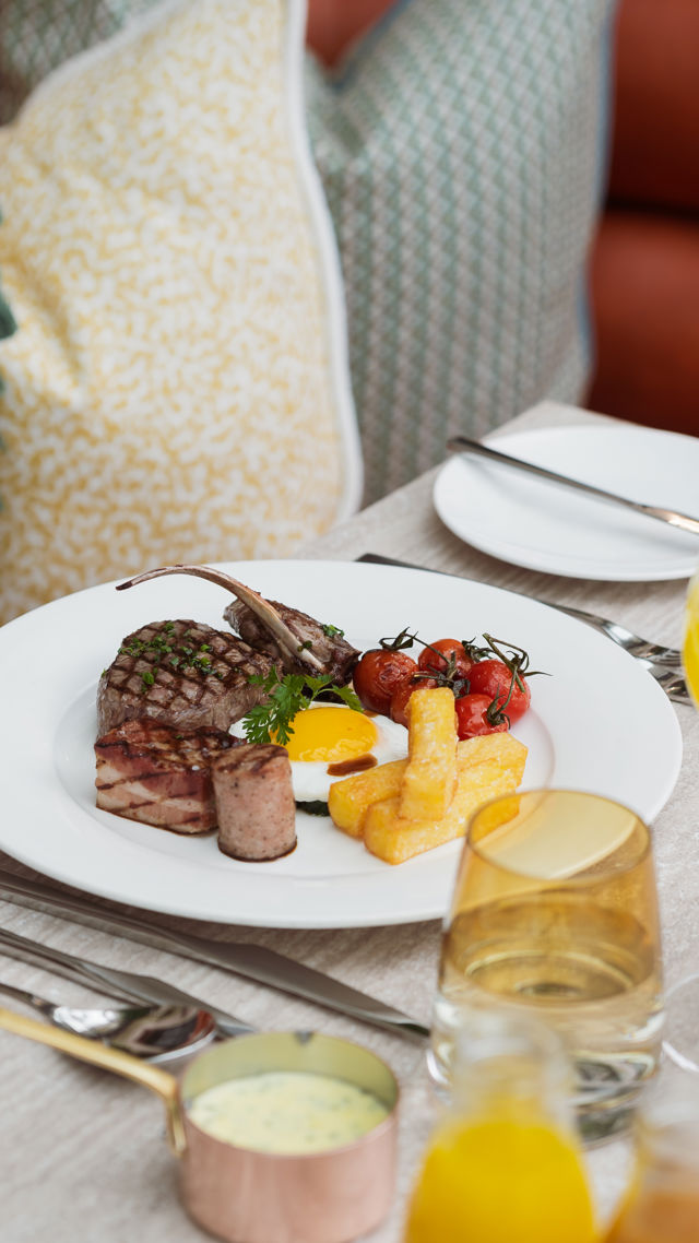 Sparkling brunch