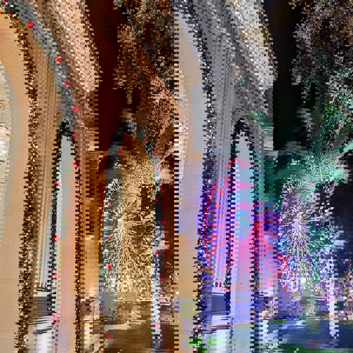 festive entrance phoenicia