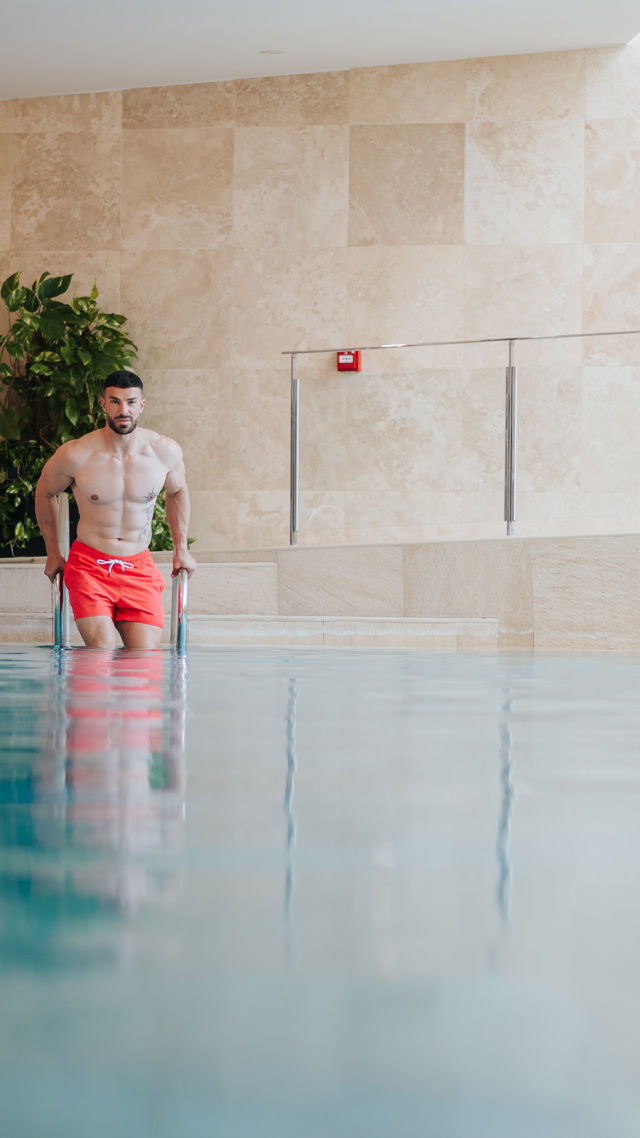 Phoenicia spa pool