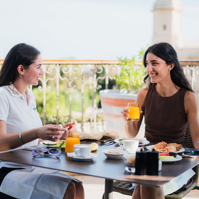 Breakfast at Contessa