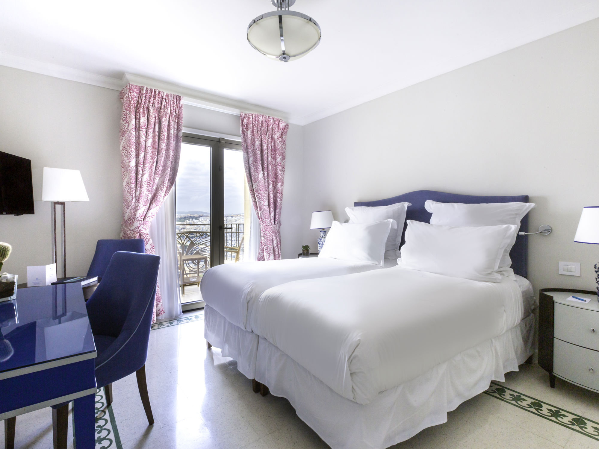 Phoenicia Malta Executive Twin