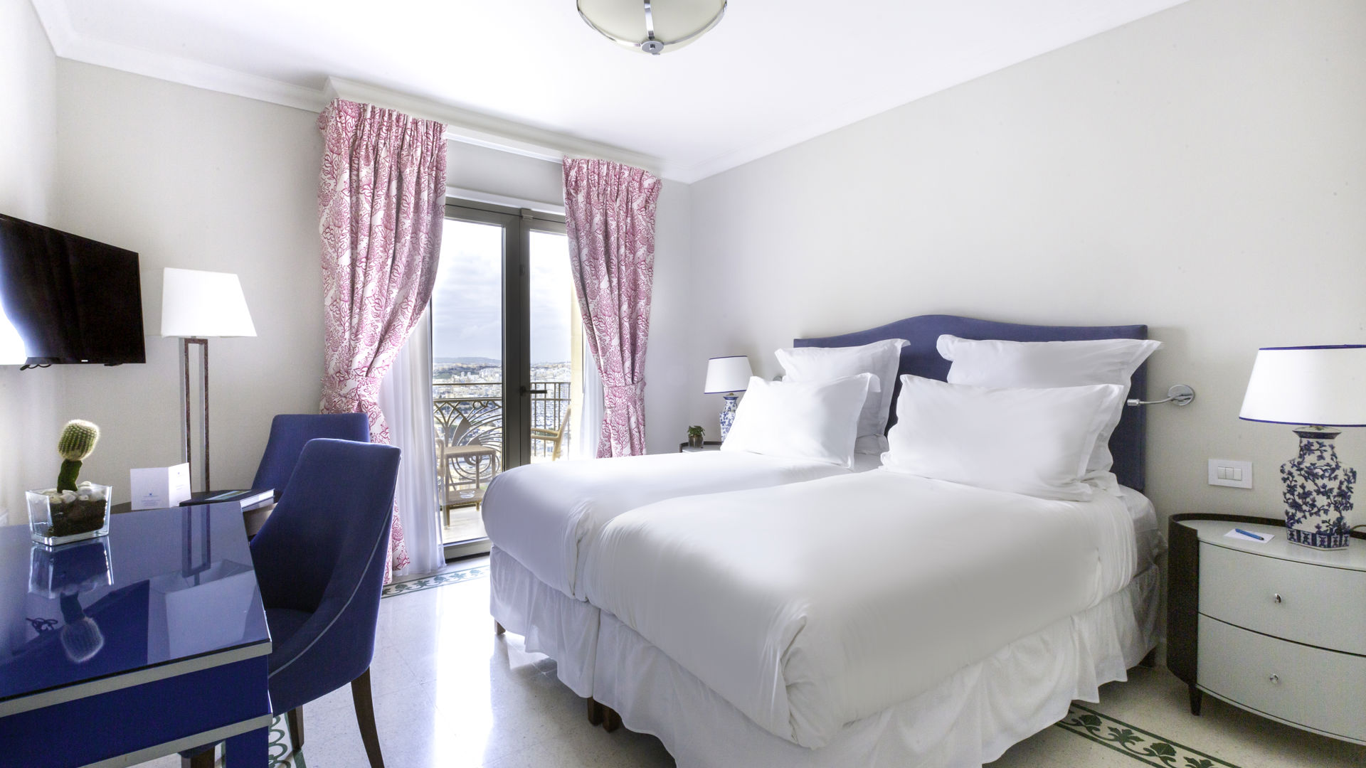 Phoenicia Malta Executive Twin